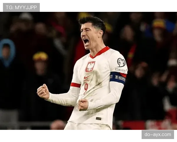 莱万多夫斯基展现西甲金靴潜力，球队未来前景备受瞩目