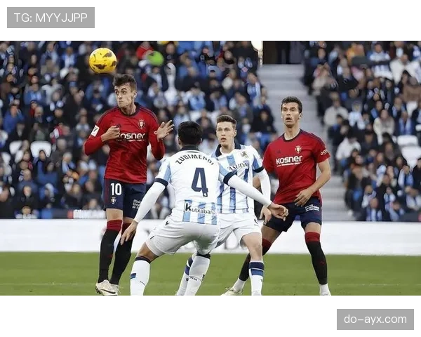 西甲保级战白热化,多队状态回暖全力抢分求生 西甲保级战白热化,多队状态回暖全力抢分求生