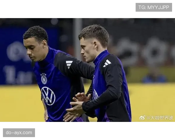 穆西亚拉 vs 维尔茨:战术角色与进攻影响力对比分析 穆西亚拉 vs 维尔茨:战术角色与进攻影响力对比分析